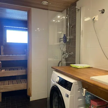 Private Sauna & Free Parking Spacious 1br Near Airport No Elevator Apartment