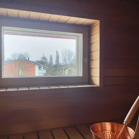 Private Sauna & Free Parking Spacious 1br Near Airport No Elevator Apartment Vantaa