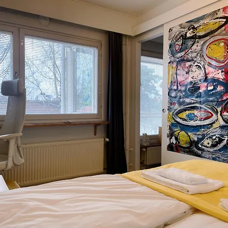Apartment Private Sauna & Free Parking Spacious 1br Near Airport No Elevator *